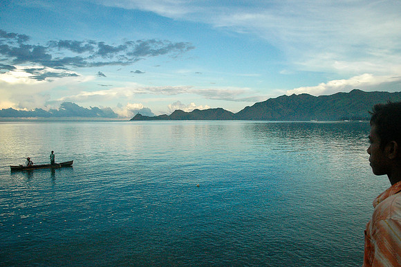 Morning fishing, Dili