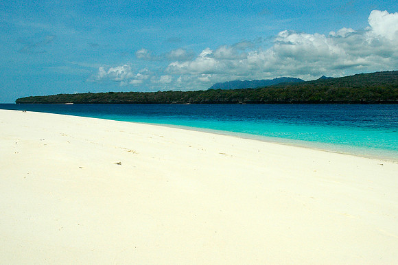 Totina - Jaco island
